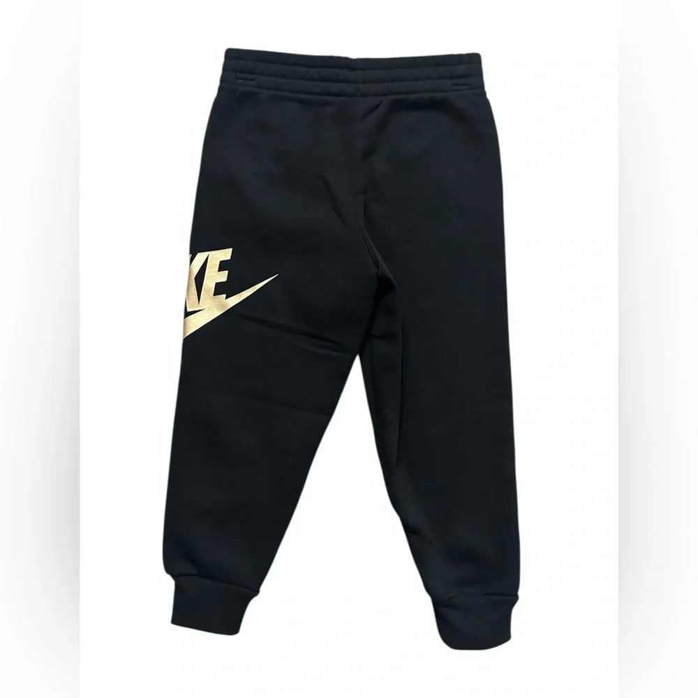 Nike 2 Piece Set Hoodie Joggers Black With Gold Logo Boys Size 5 NWT - Picture 4 of 5